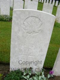 Etaples Military Cemetery - Griffiths, Alfred Edward